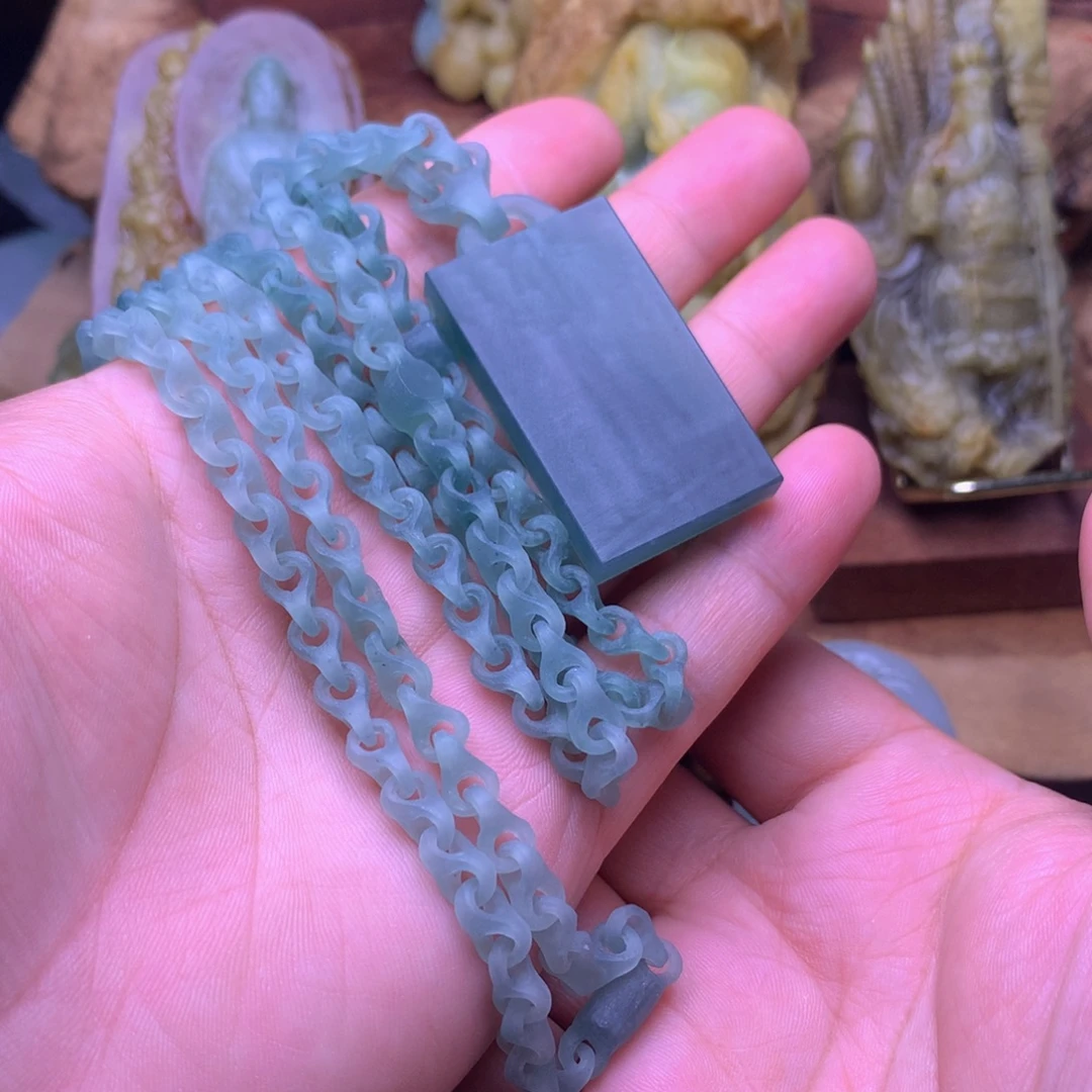 陨***辰定制翡翠未镶嵌翡翠