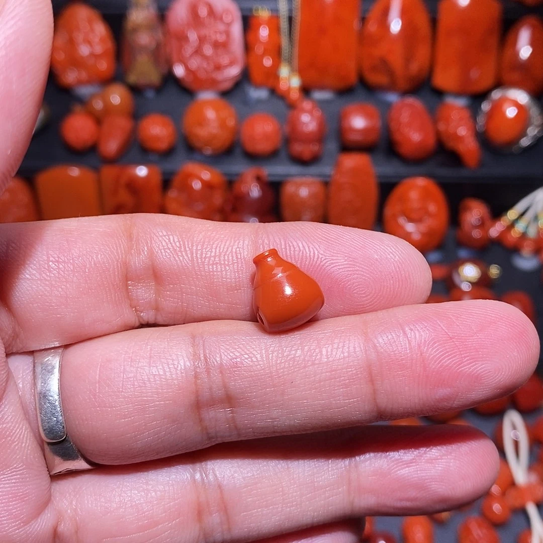 随***意南红玛瑙未镶嵌三通9.6