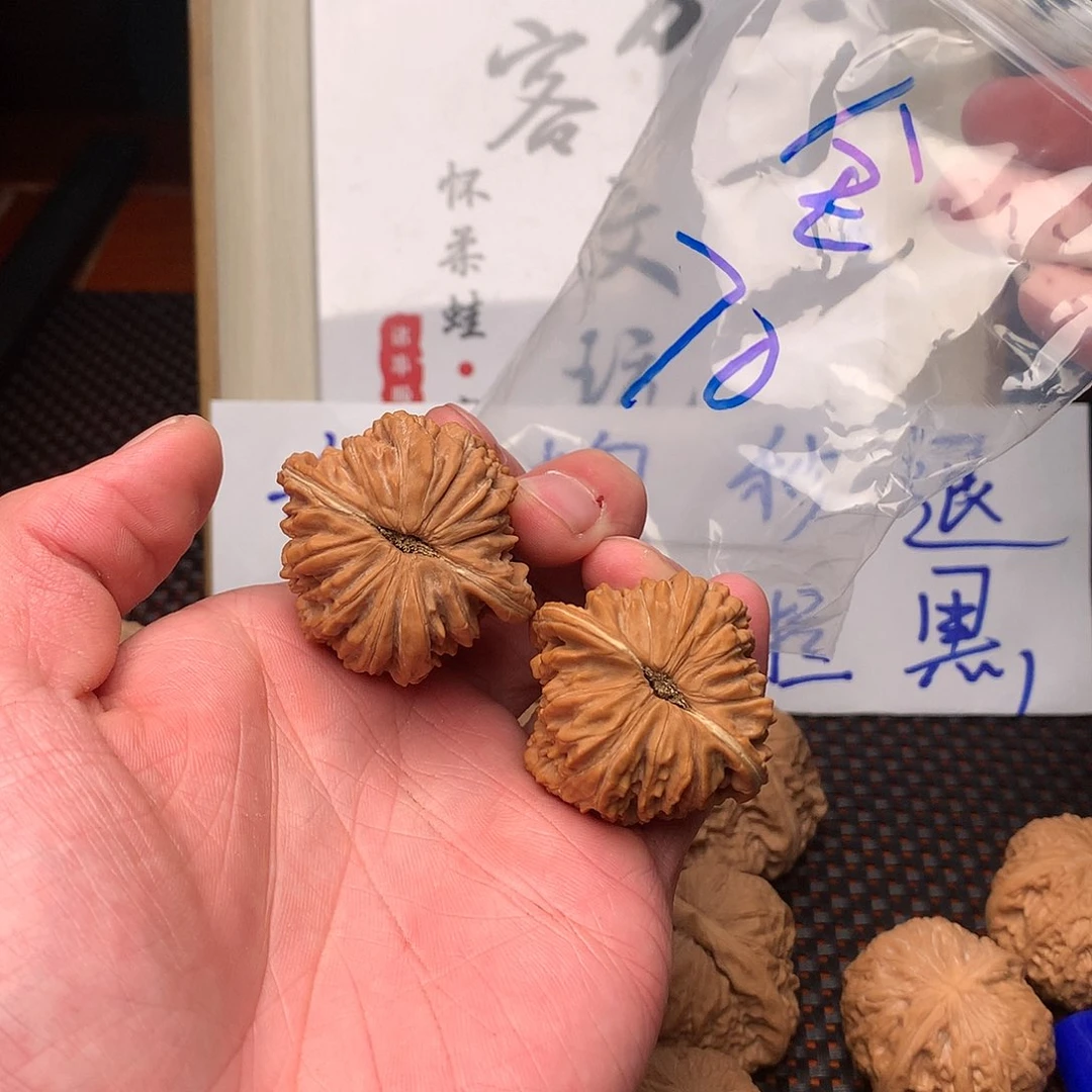 文玩核桃把件八方客文玩亲亲亲亲亲亲