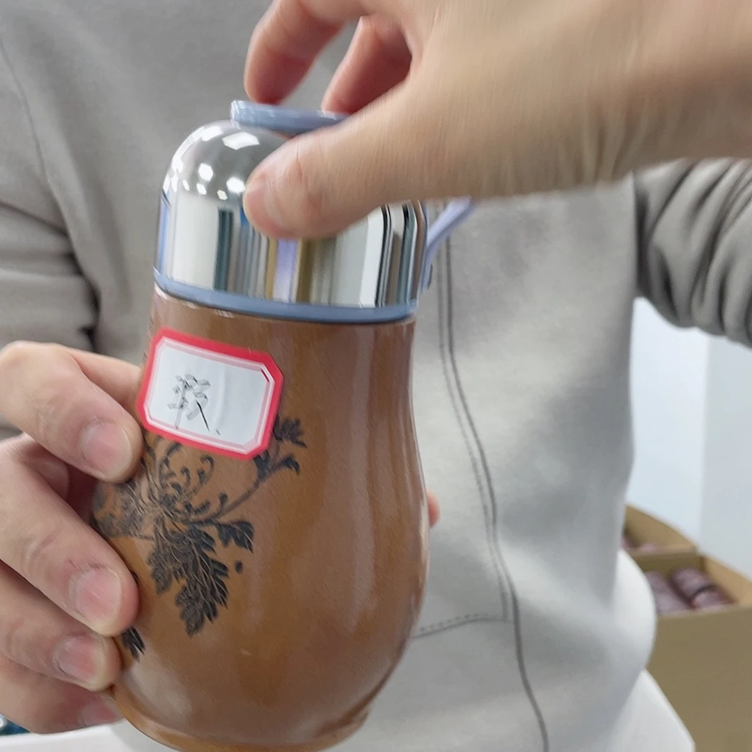 紫砂茶杯微瑕黄1111111111111111