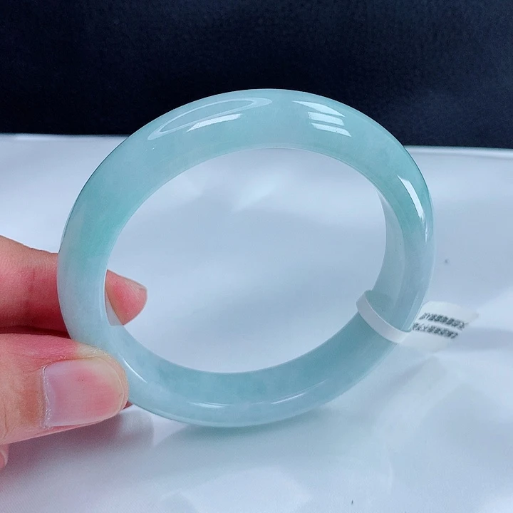 未镶嵌手镯翡翠59