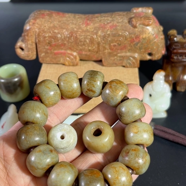 神***一和田玉（糖玉）未镶嵌挂件