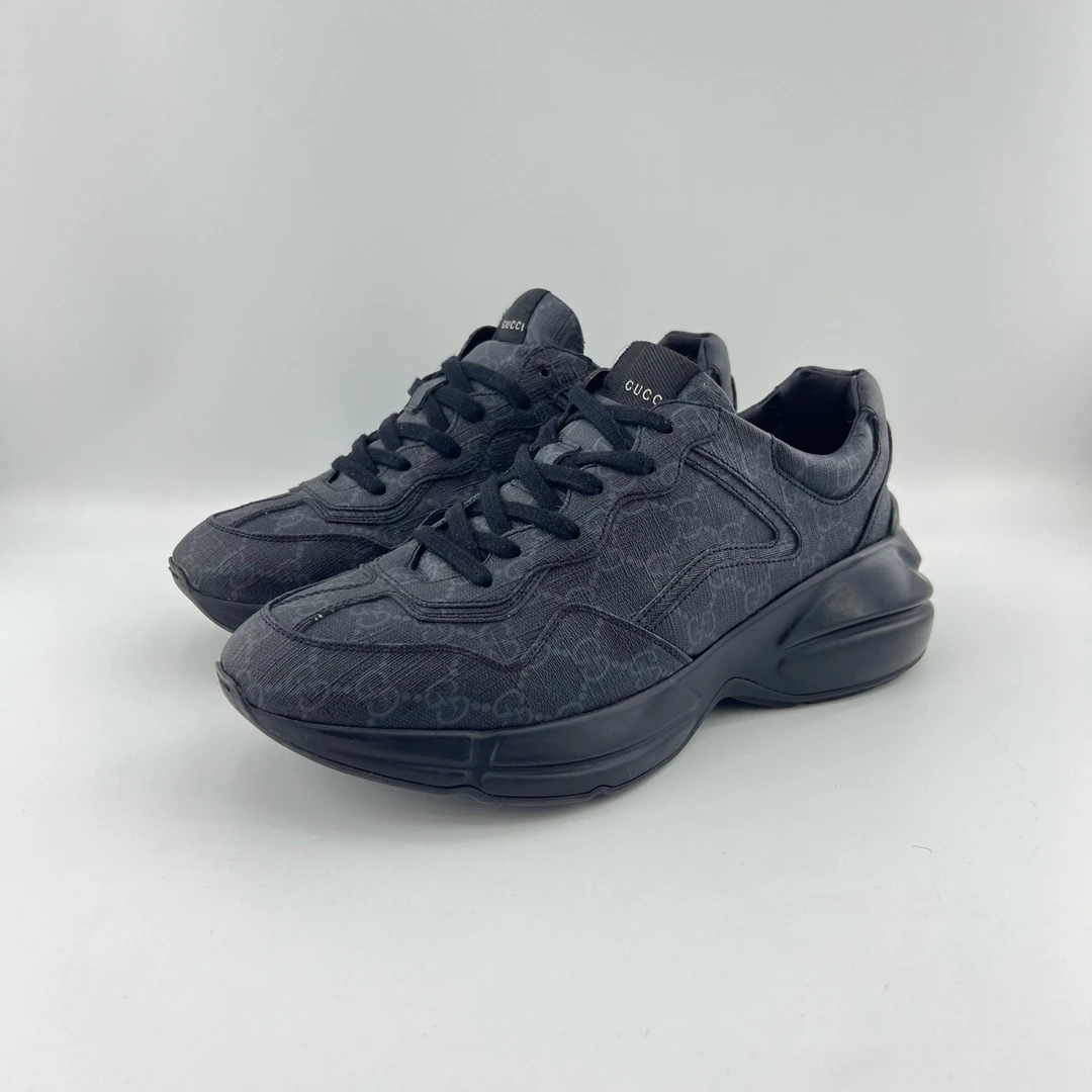 95新 GUCCI/古驰 41码/满印花纹厚底休闲系带老爹鞋/11037331