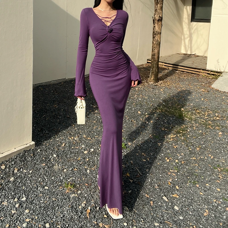 纯欲风紫色高级紫V领连衣裙2025早秋新款修身显瘦性感包臀长裙