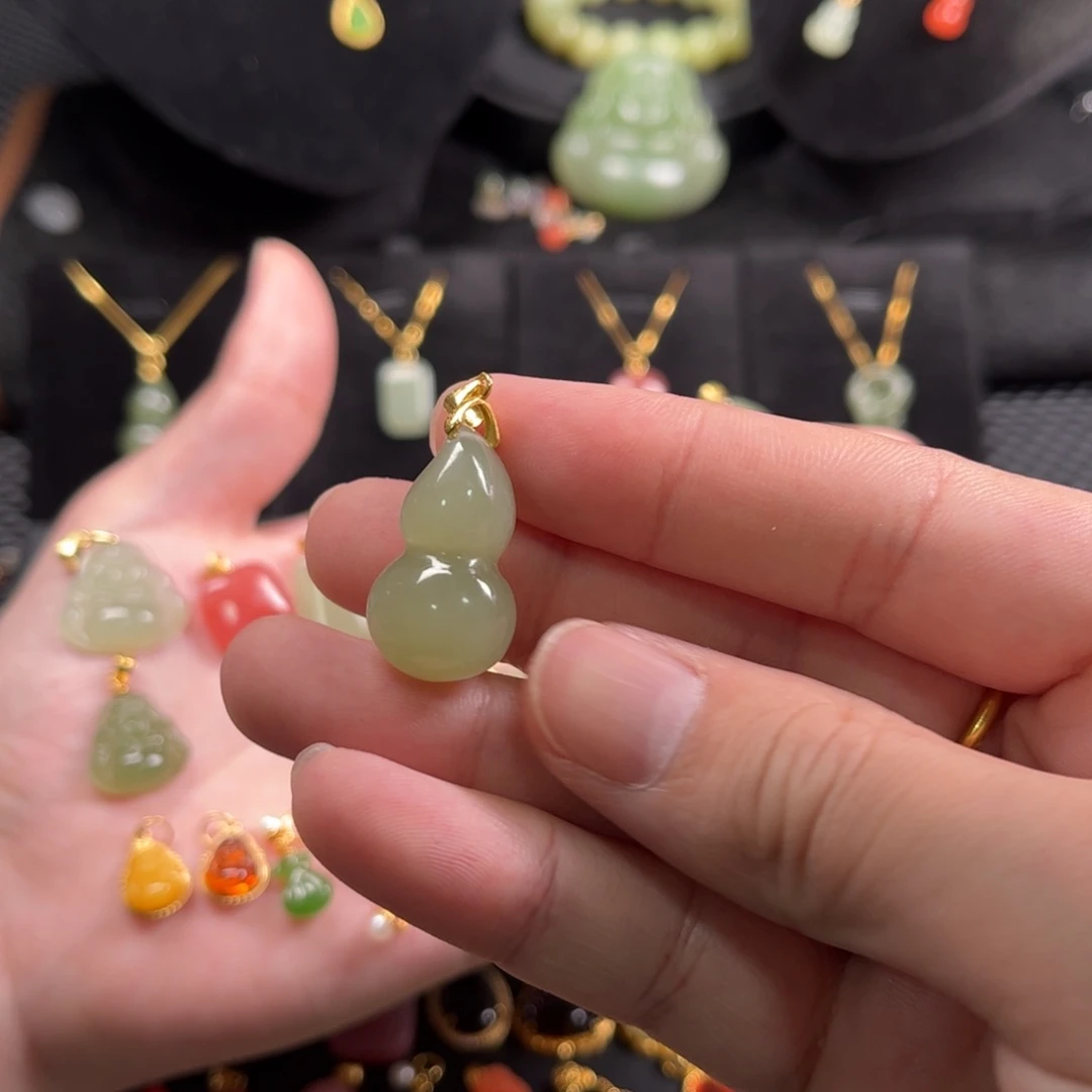 和田玉颈饰银S925镶嵌