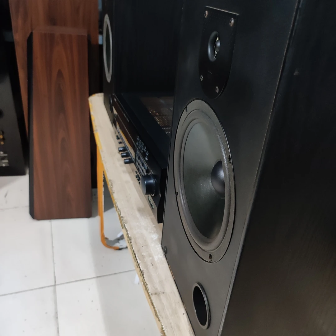 8寸jr书架音箱，不包邮不退换