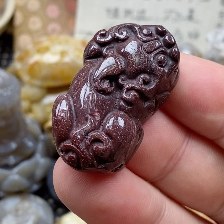 颈饰未镶嵌硅化珊瑚（珊瑚玉）有瑕 小