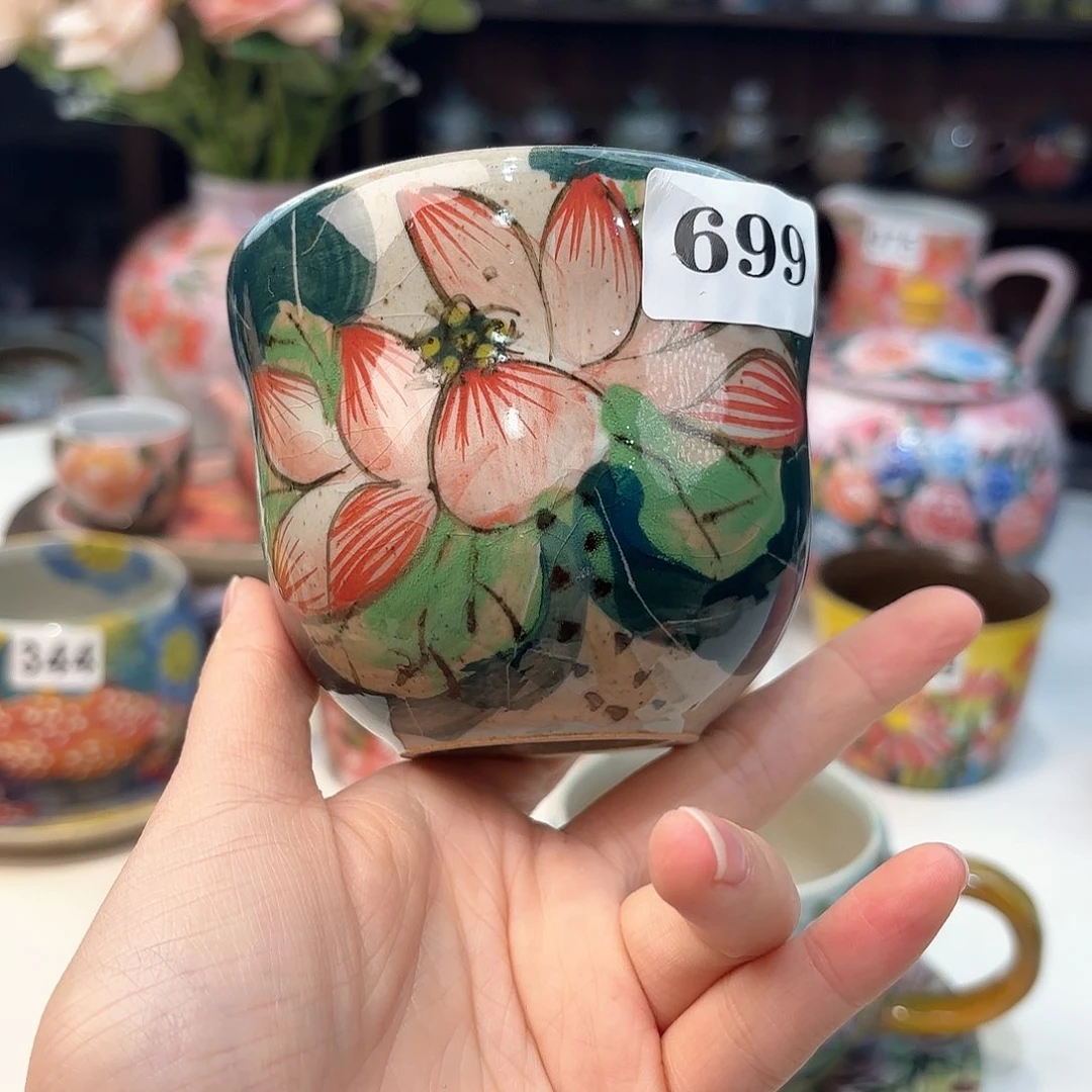 瓷片兔兔好可爱呀