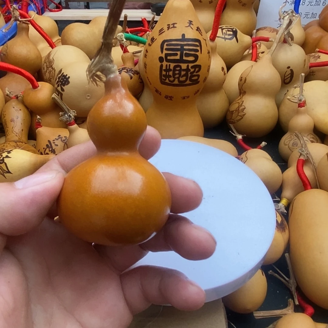 J***月香榧木葫芦工艺品