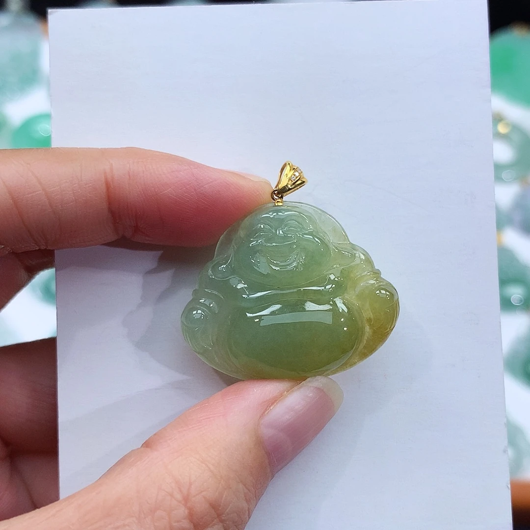 翡翠18K金镶嵌颈饰翡翠吊坠