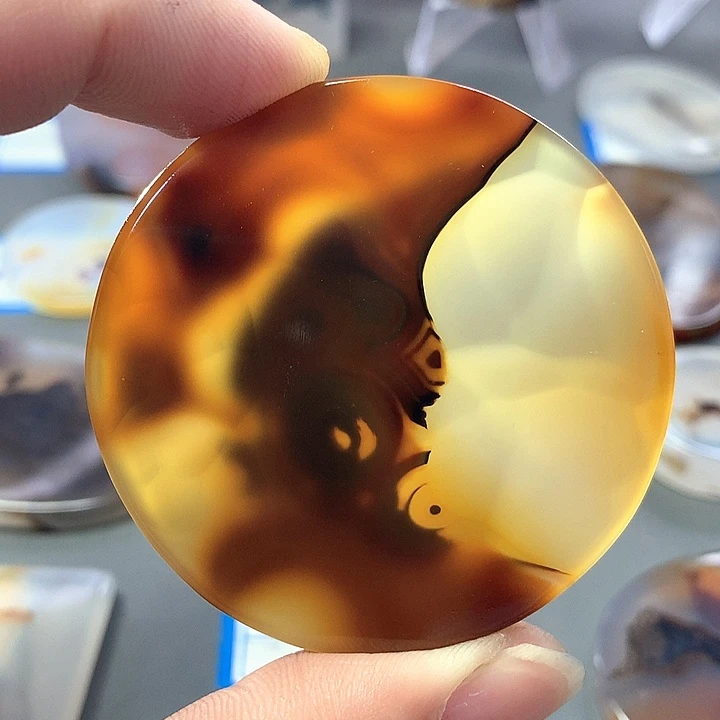 未镶嵌颈饰玛瑙/玉髓