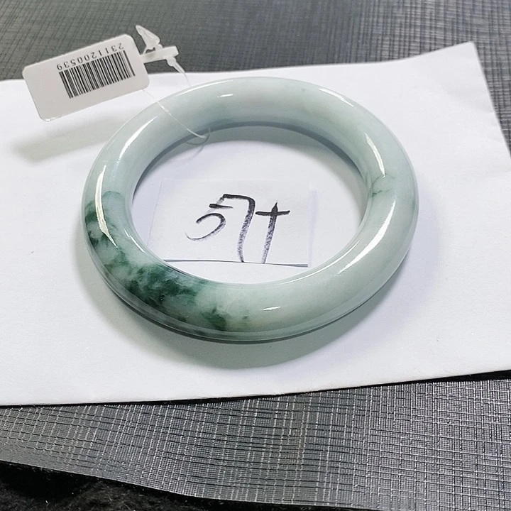 【闪购商品】未镶嵌手镯翡翠
