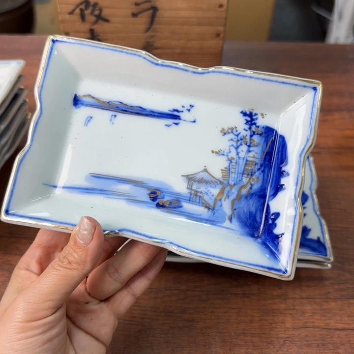 一个陶瓷物件哈哈哈哈