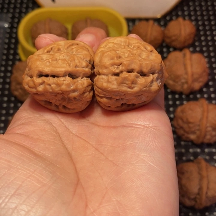 用***5文玩核桃把件蛙王