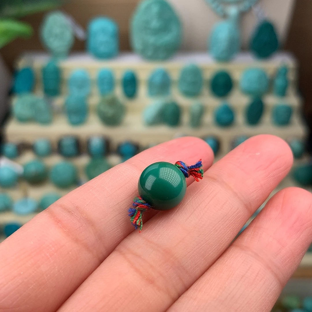 绿松石未镶嵌珠宝奇石10