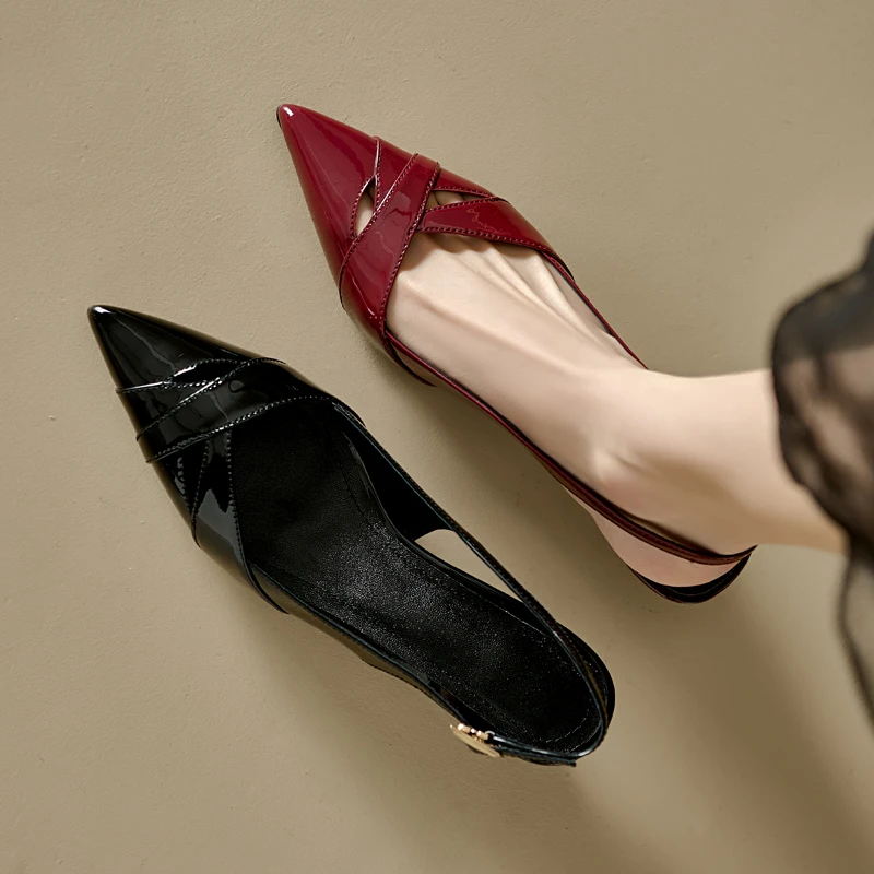 牛皮版真皮亮面漆皮包头凉鞋女后空细跟气质高跟鞋尖头时尚法式夏