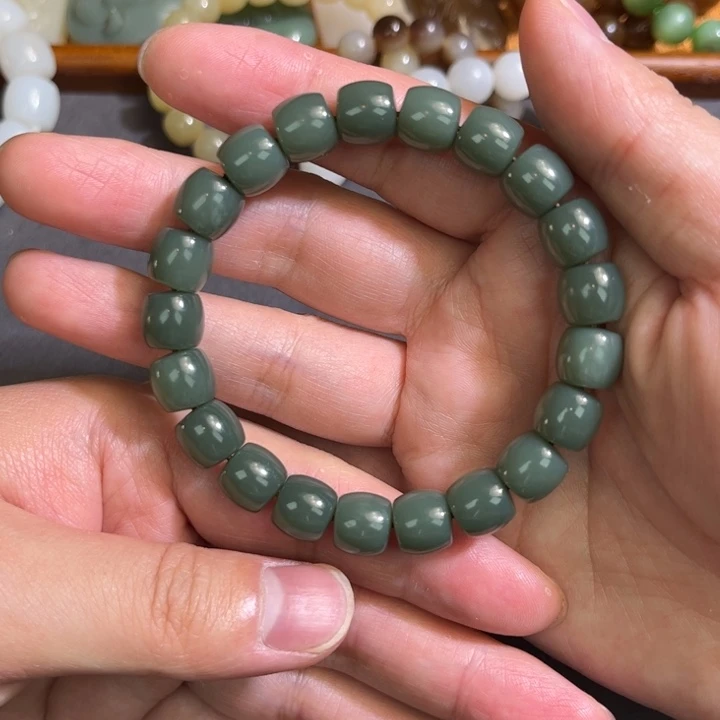 手链未镶嵌和田玉