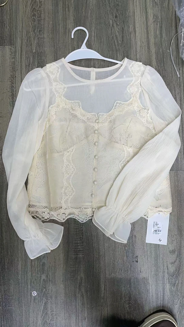 FF31# 小众设计感蕾丝温柔风气质上衣