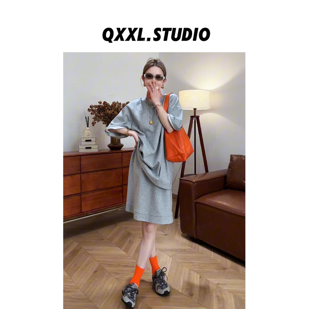 邱小小丽呀 早秋高级感纯色慵懒套装女宽松圆领T恤半身裙两件套