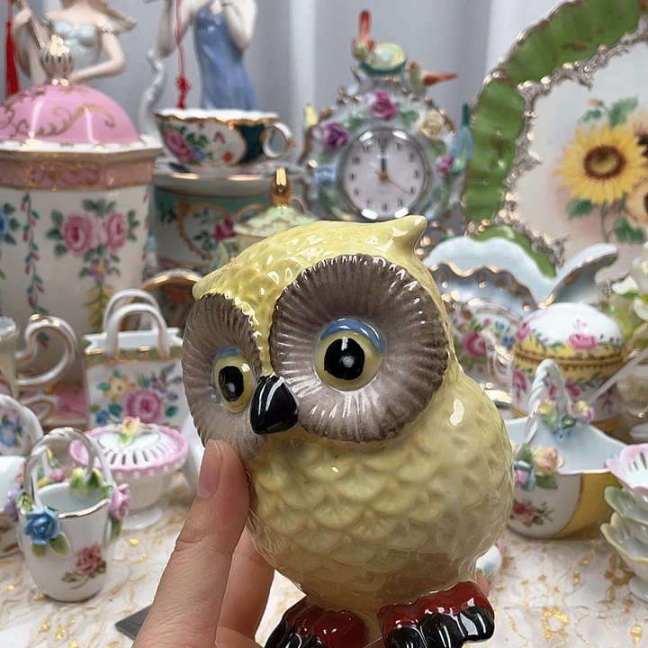 杯碟陶瓷摆件陶瓷