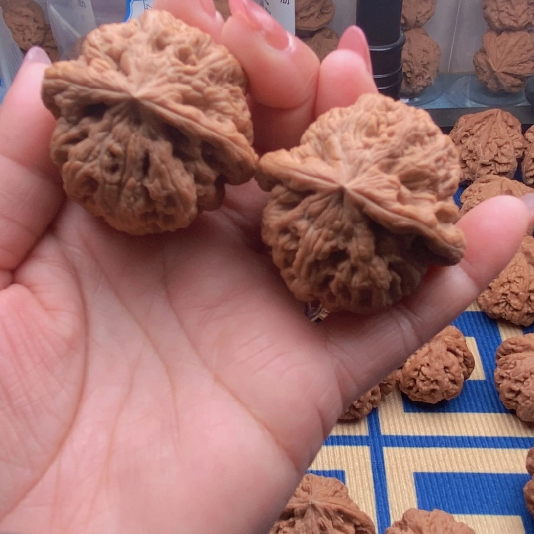 冬***阳文玩核桃吊坠粗筋42