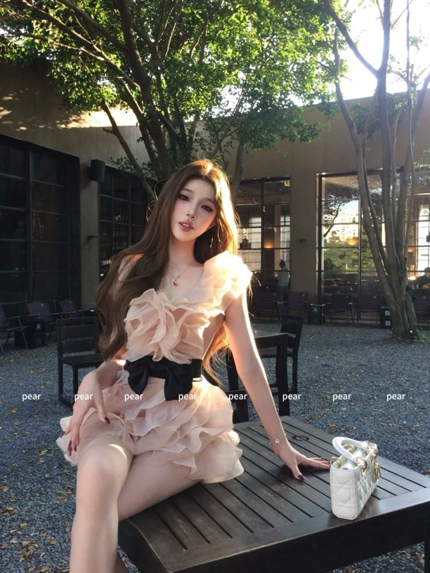 梨汁酱pear-真爱降临-娇软公主粉色荷叶边连衣裙