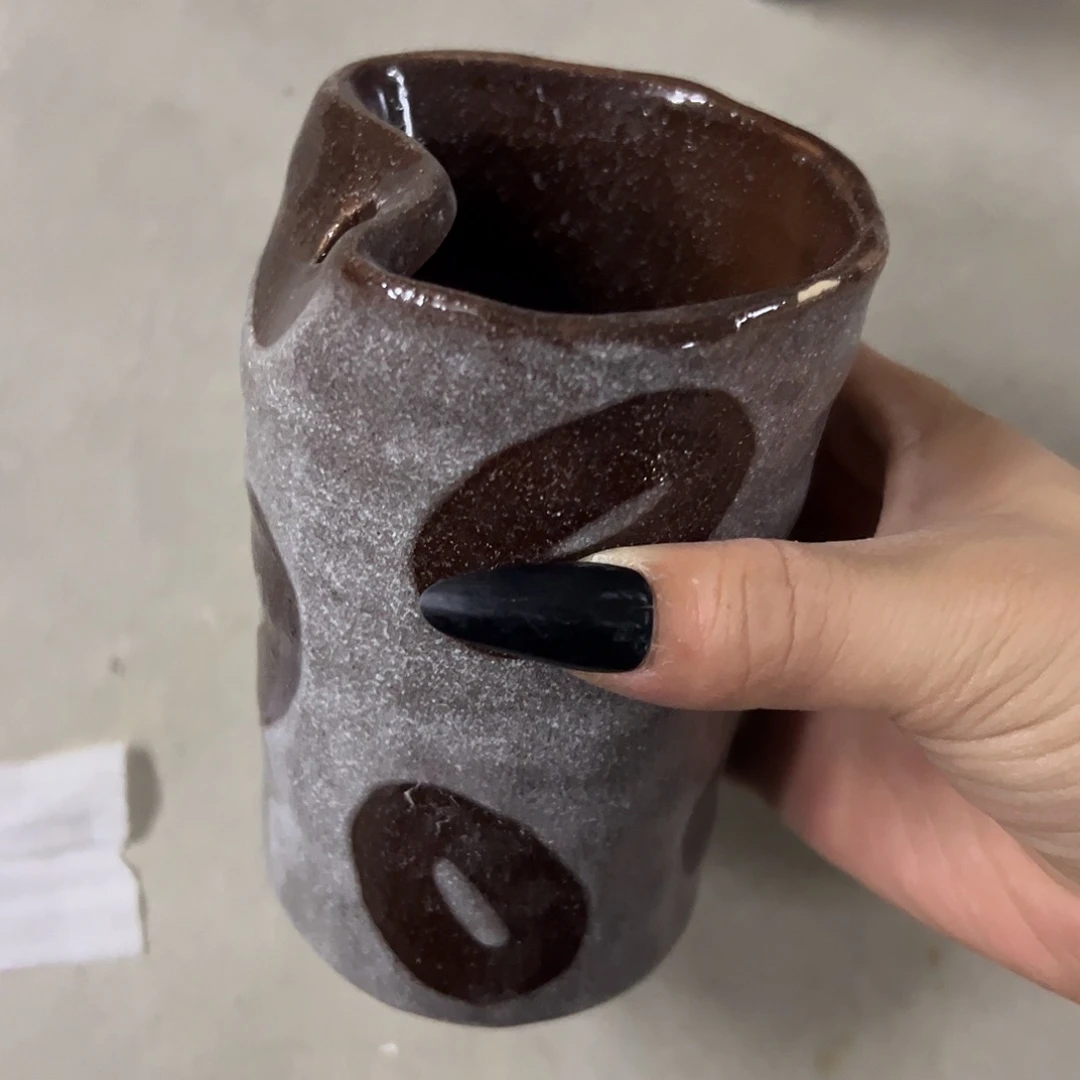 搪瓷微瑕棕色波点吸管杯一个