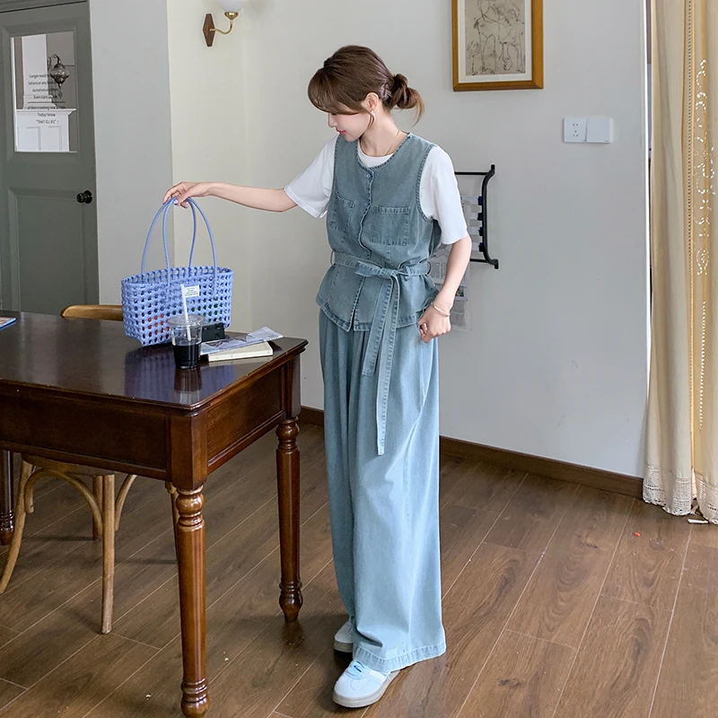 一整套ootd穿搭减龄大方得体爆款高级感老钱风牛仔马甲阔腿裤套装