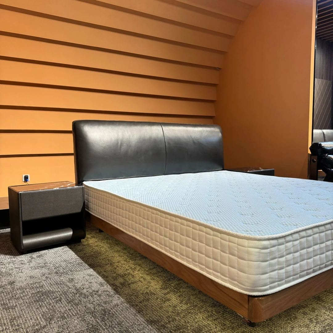 【爱意品牌小香高定】黑色皮艺床简约双人床头层牛皮轻奢双人床主卧