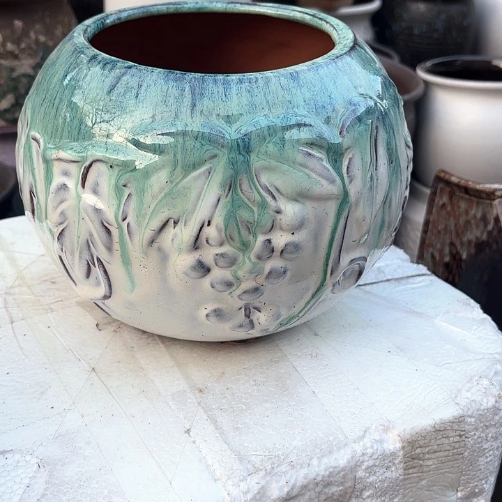 紫砂茶碗你**向绿球形瑕疵一个口径15*15