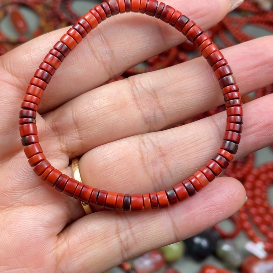 南红玛瑙未镶嵌颈饰