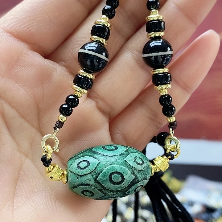 玛瑙/玉髓合金颈饰