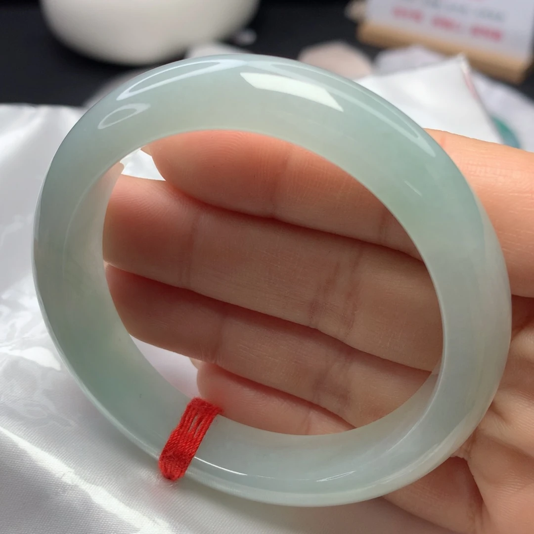 翡翠手镯未镶嵌56565757