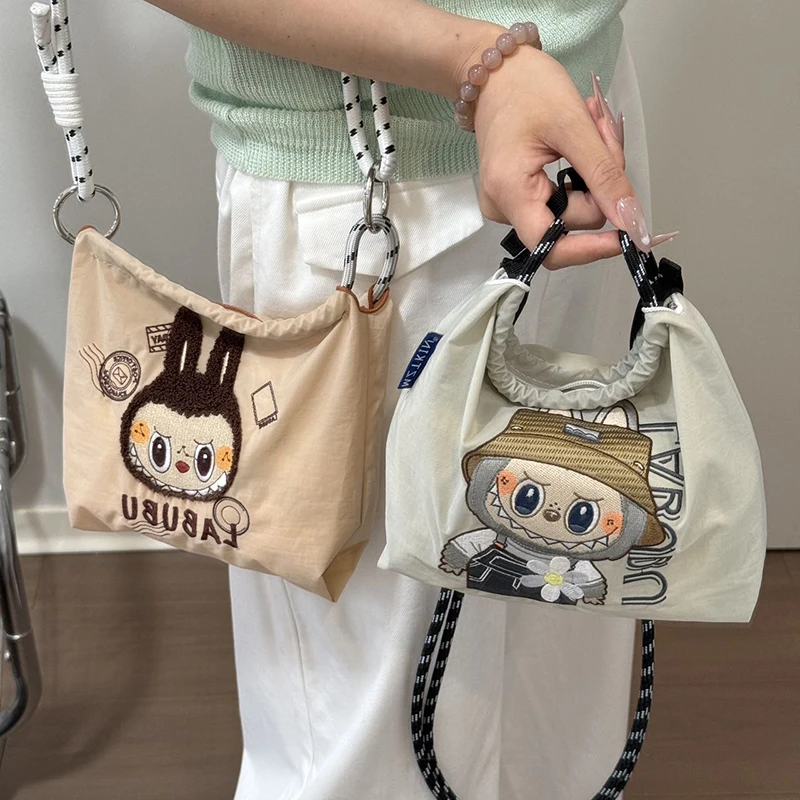 （小号5款）新款夏季刺绣尼龙单肩斜挎包 可调节休闲百搭 20*24cm