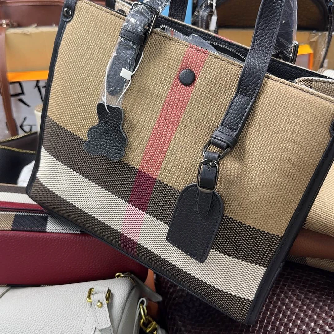 黄牛皮（革）头层牛皮山羊皮（革）