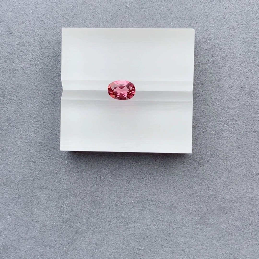 碧玺珠宝半成品未镶嵌天然全净无瑕1.36CT