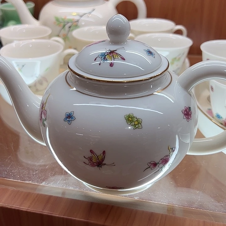 陶瓷茶壶哈哈哈哈哈