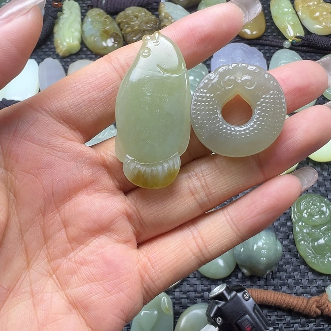 和田玉未镶嵌吊坠(不含链)福利漏，不退不换