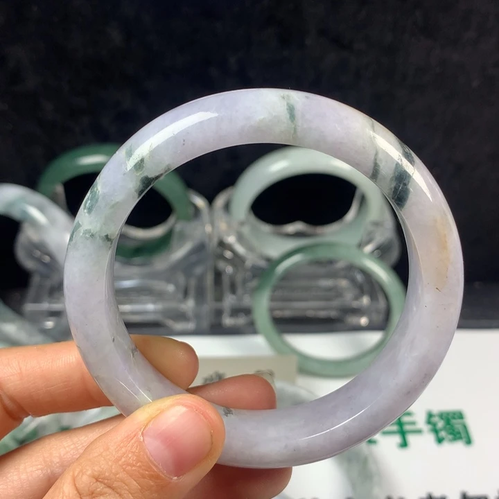 翡翠未镶嵌手镯27号。 57圈