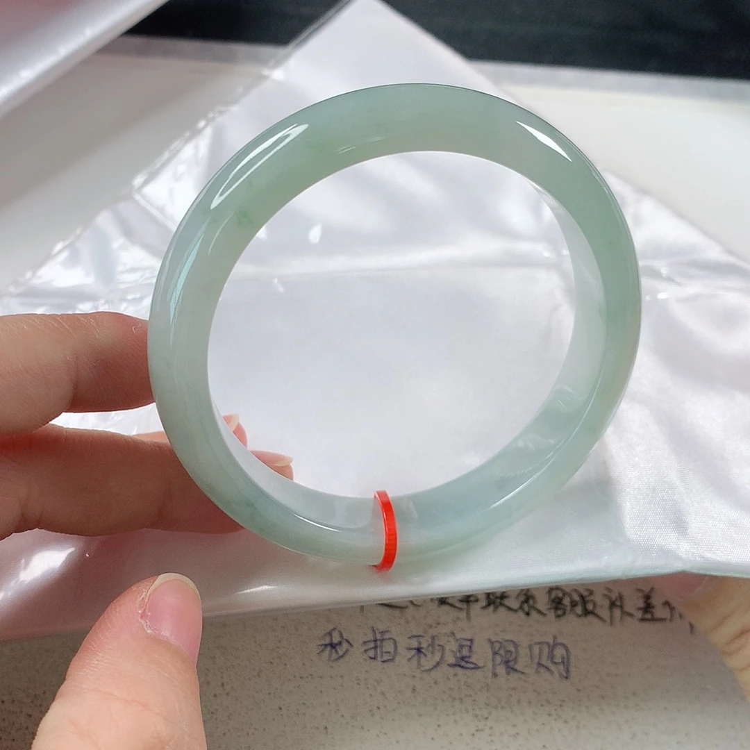 翡翠手镯未镶嵌夜****1 正圈