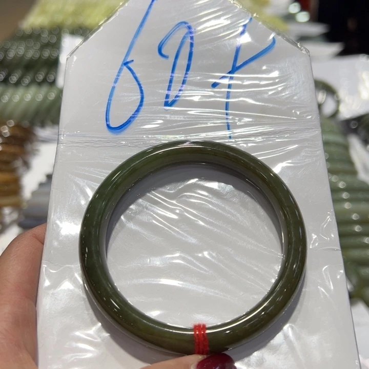 和田玉（糖玉）手镯未镶嵌