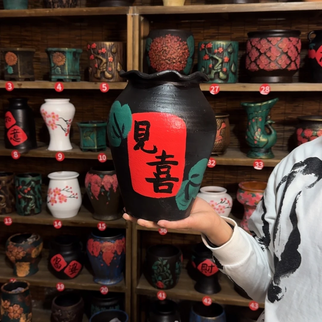 带孔高端浮雕花盆抢抢抢