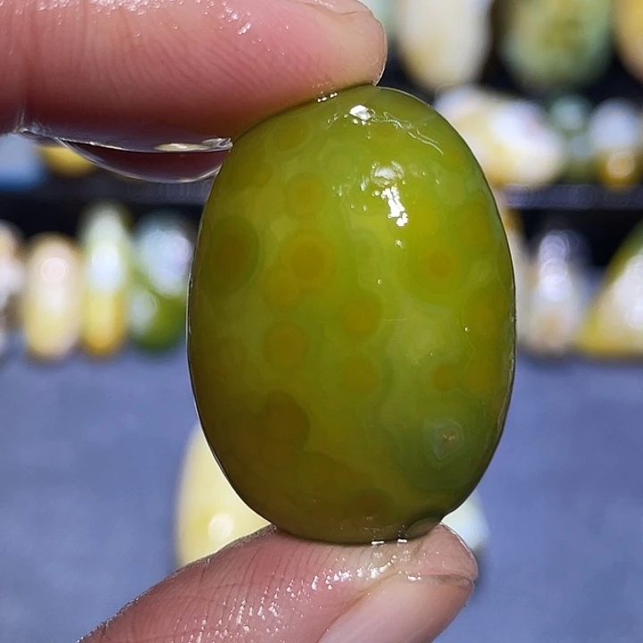 玛瑙/玉髓未镶嵌珠宝奇石