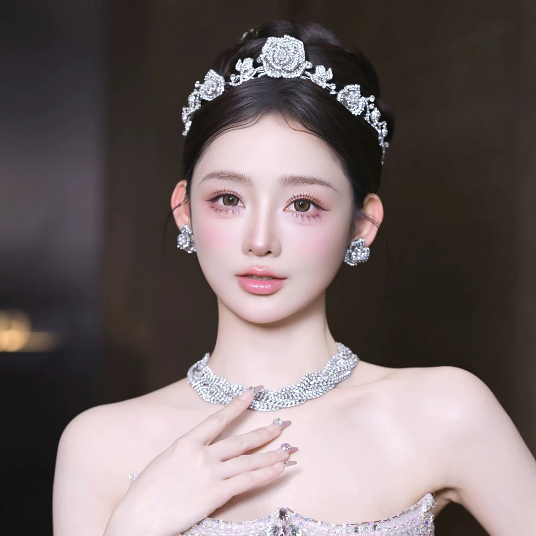 新款水钻玫瑰花朵复古头皇冠套装婚纱礼服配饰婚礼跟妆结婚