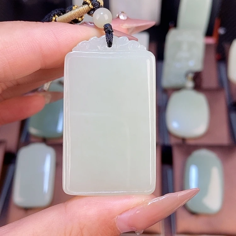 【闪购商品】和田玉未镶嵌颈饰