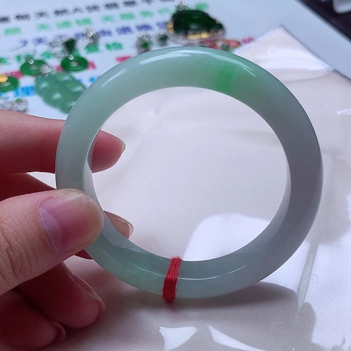 翡翠手镯未镶嵌52正圈