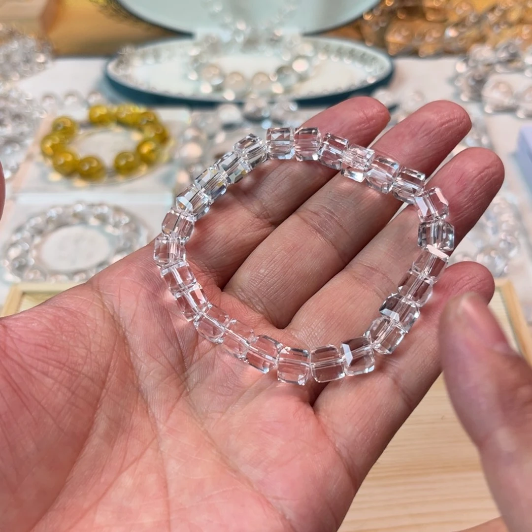 【闪购商品】水晶手链未镶嵌8方唐