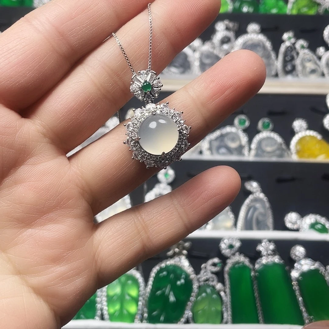 玛瑙/玉髓颈饰合金