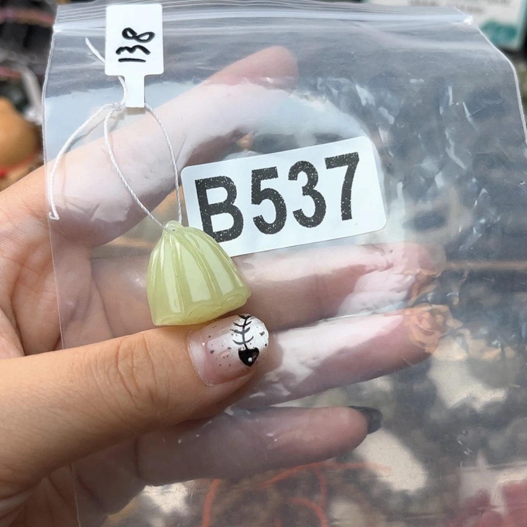 未镶嵌和田玉珠宝奇石