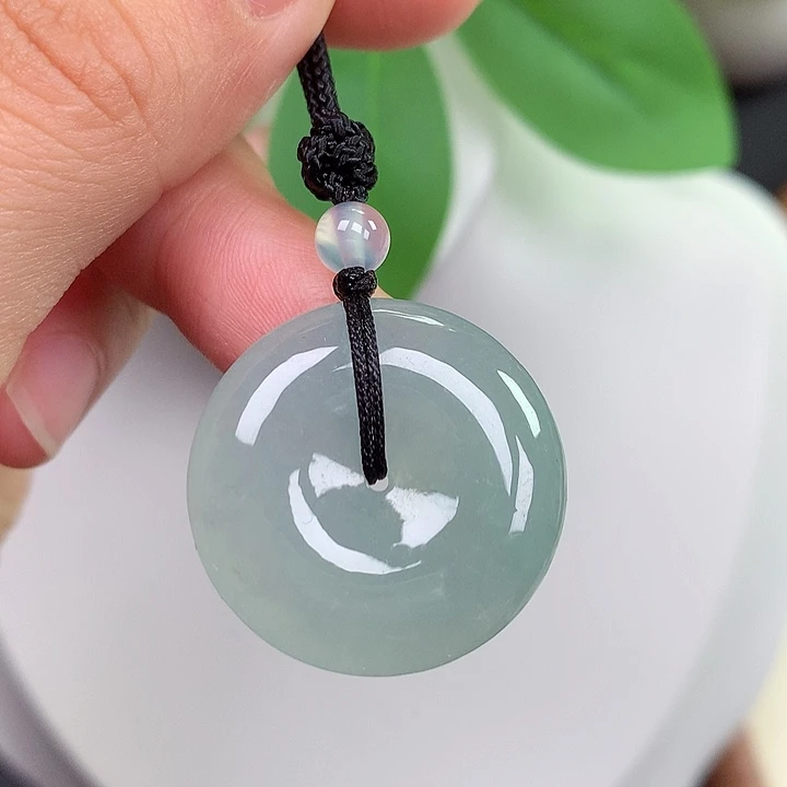 翡翠未镶嵌颈饰平安扣 25.2x6.0mm
